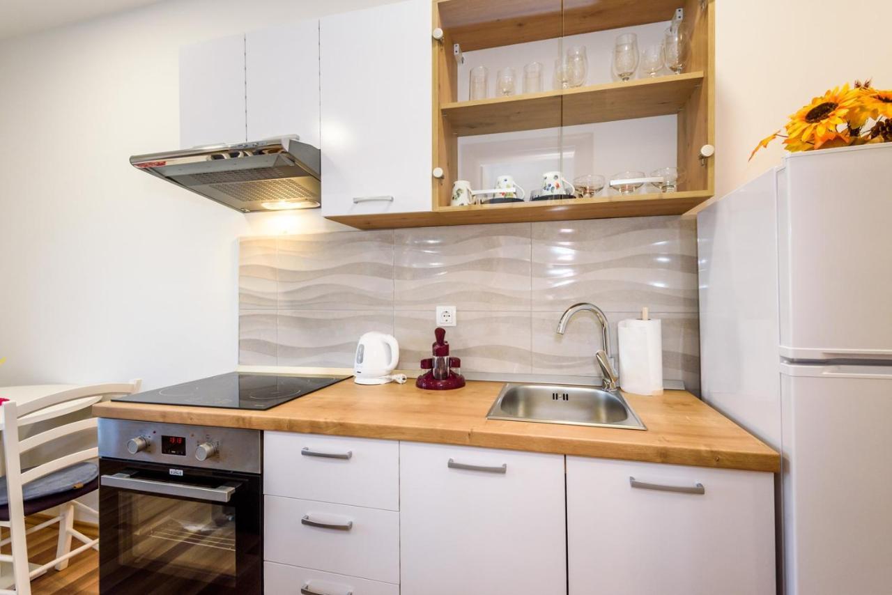 Apartment Dego Near Ploce, Riverfront, Parking Rogotin Kültér fotó