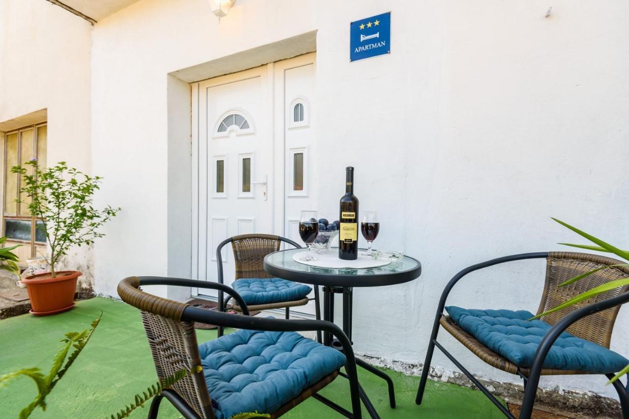 Apartment Dego Near Ploce, Riverfront, Parking Rogotin Kültér fotó